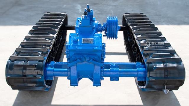 长2米变速箱履带底盘