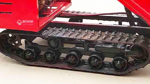 履带式自卸运输车