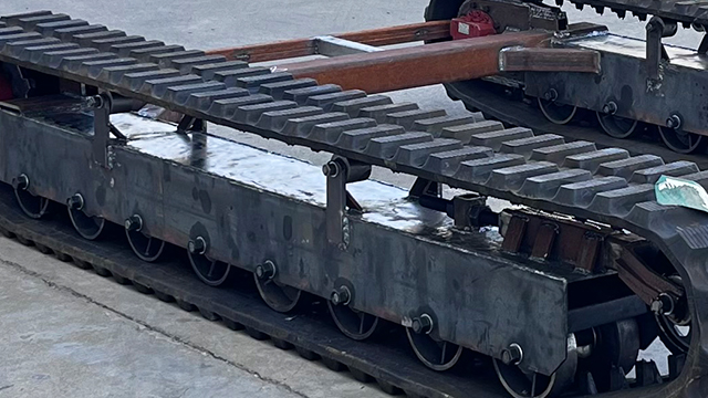 金利隆橡胶履带