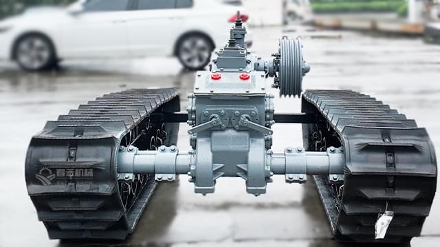 江苏橡胶履带底盘高性价比选型与采购指南