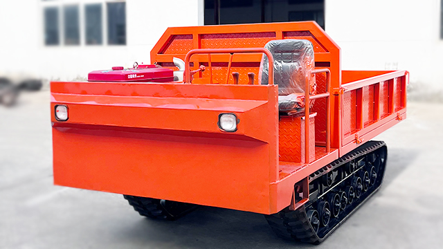 履带式运输车