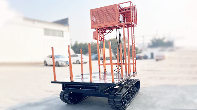 海滩拉蛤蜊履带车