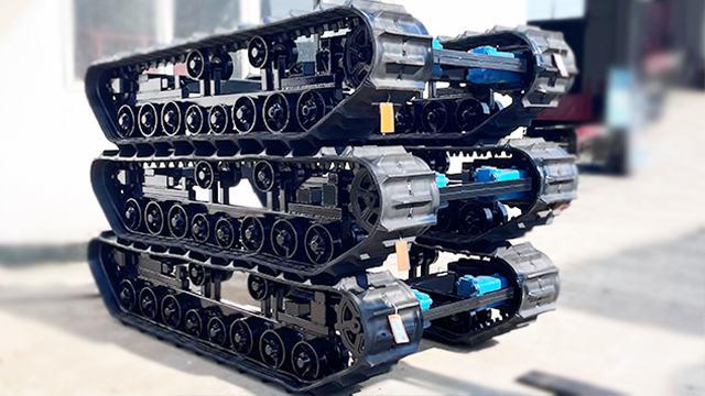 2米3长液压马达履带底盘