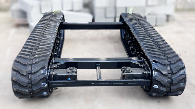 2米4长液压底盘