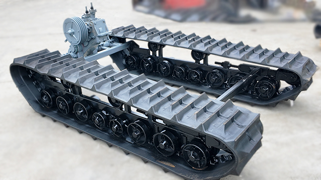 2米4履带底盘 拷贝4