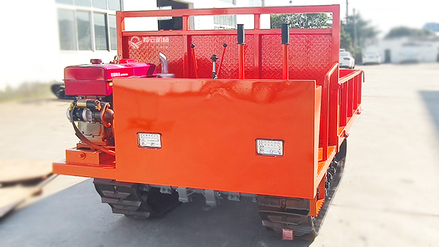 春云履带式运输车