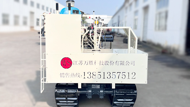 履带旋耕机