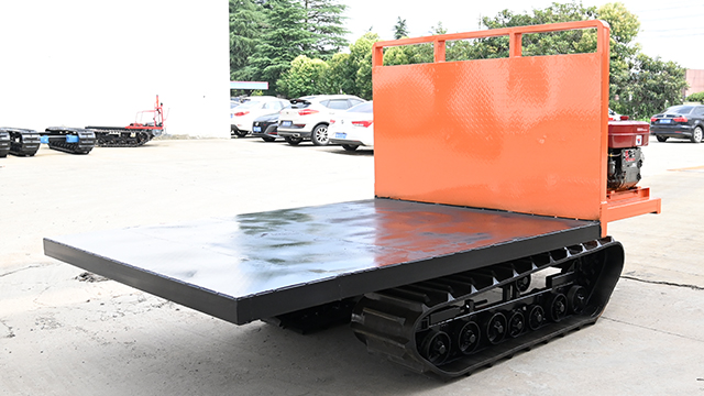 平板履带运输车